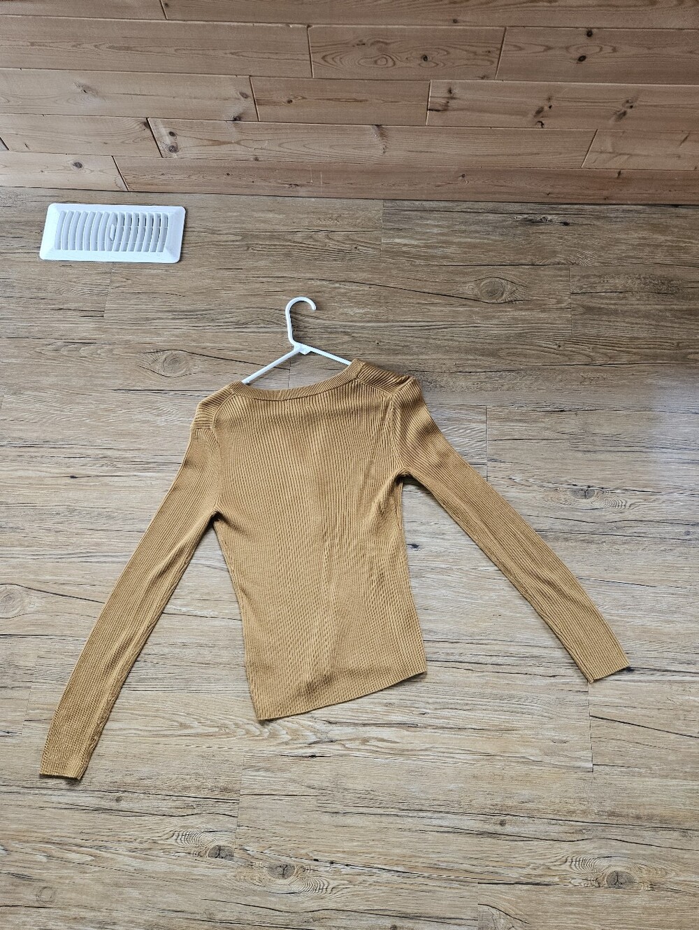 H&M Rib Knit Top - Picture 3 of 3